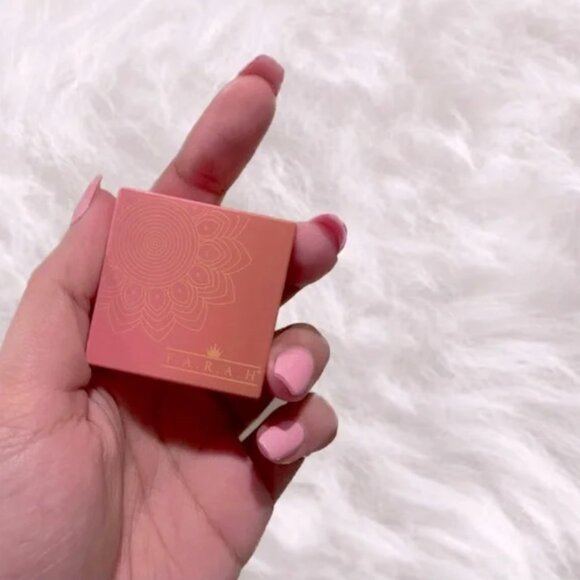 Brand New F.A.R.A.H Eyeshadow Duo - Forget Me Not & Nectar - Picture 3 of 10